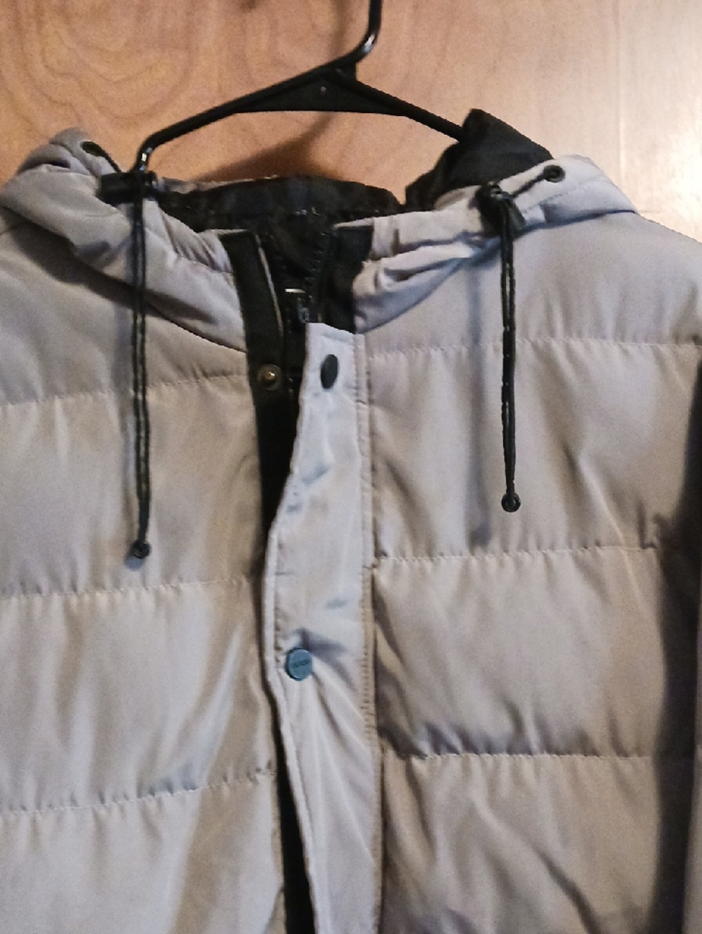 Guess Puffy Coat - Picture 4 of 14